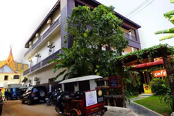 山姆大叔住宿加早餐旅馆 住宿加早餐酒店 3*